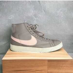 Nike Women's Blazer Mid Premium Pumice Echo Pink CK0835-200